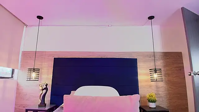 Ellie-Alves online show from July 17, 3:38 pm