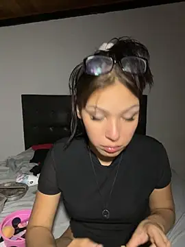 Kitty20205 online show from February 15, 3:20 am