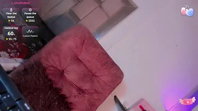 elisadollxr online show from February 12, 9:11 am