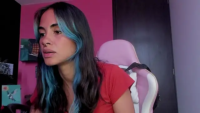 azula lillet online show from March 4, 9:21 pm