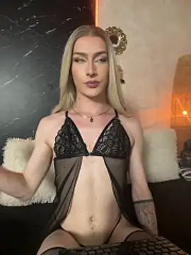 Alana Stone online show from June 11, 8:49 pm