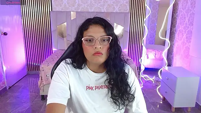 TATTI TAY online show from March 7, 7:43 pm