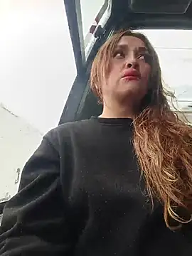 Alejandra N online show from April 29, 3:04 pm