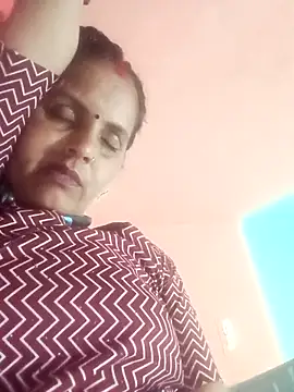 Hasmi hot09 online show from May 9, 6:10 pm