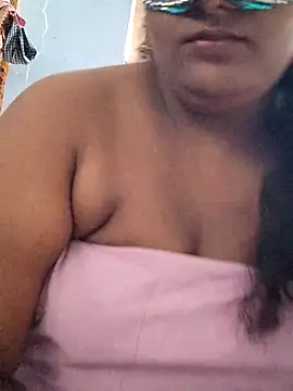 divyasree1431 online show from June 11, 7:38 am