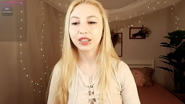 AshLinks  online show from March 6, 2:50 am