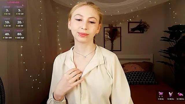 AshLinks  online show from March 12, 8:39 am