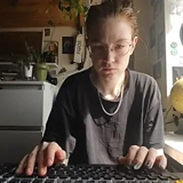 Shy Bamby online show from May 3, 9:23 am