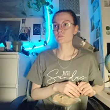 Shy Bamby online show from April 28, 8:35 pm
