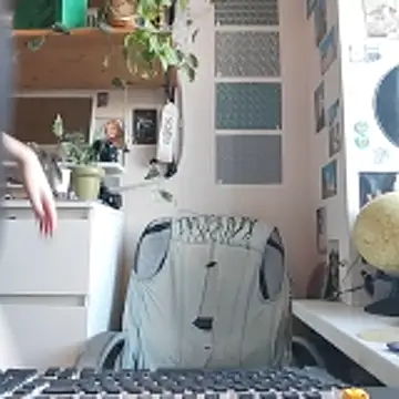 Shy Bamby online show from May 7, 5:27 pm