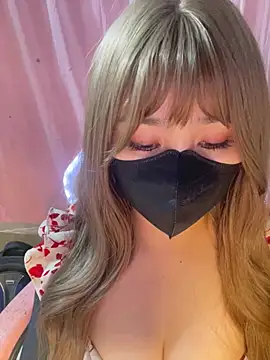 -Violet-t online show from June 18, 2:55 pm