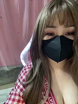 -Violet-t online show from April 25, 2:14 pm