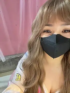 -Violet-t online show from April 27, 2:36 pm