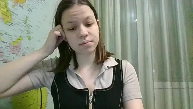 Paradise Tease online show from February 18, 5:01 pm