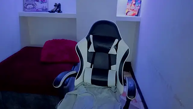 Harley quinzell online show from March 7, 7:54 pm