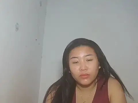 Zyeiii online show from June 22, 6:49 pm