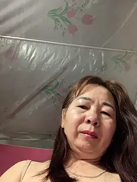 -Mery- online show from April 24, 7:49 pm