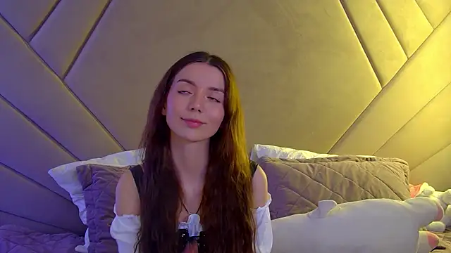 VanessaVienne online show from April 27, 4:37 pm