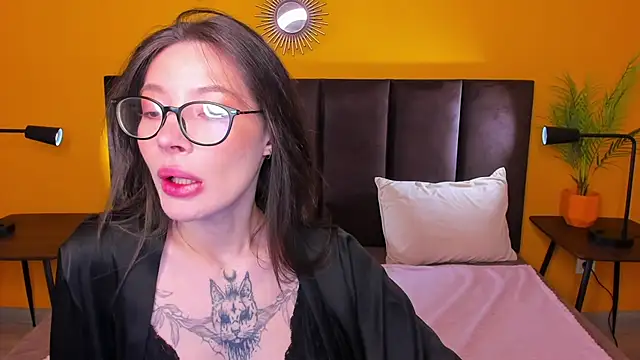 IvyDainty online show from April 24, 1:41 am