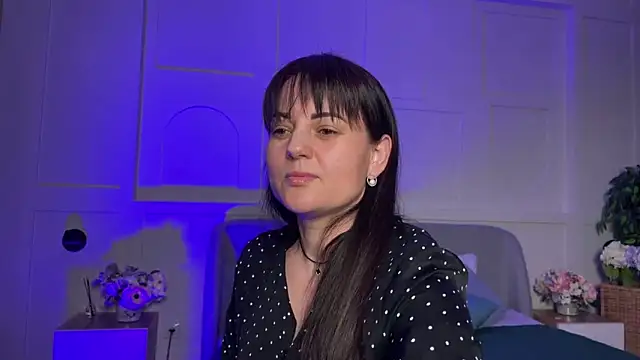  SilkyShadow  online show from February 9, 1:19 am