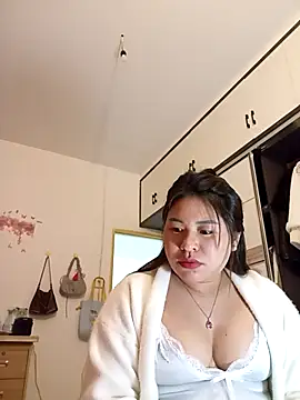 Minaa2x online show from March 29, 12:59 pm