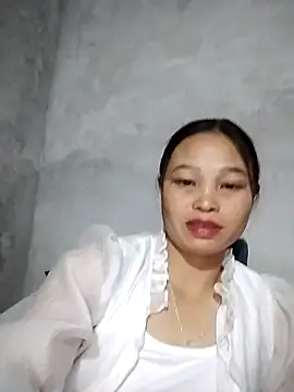 miray- online show from May 7, 1:04 pm