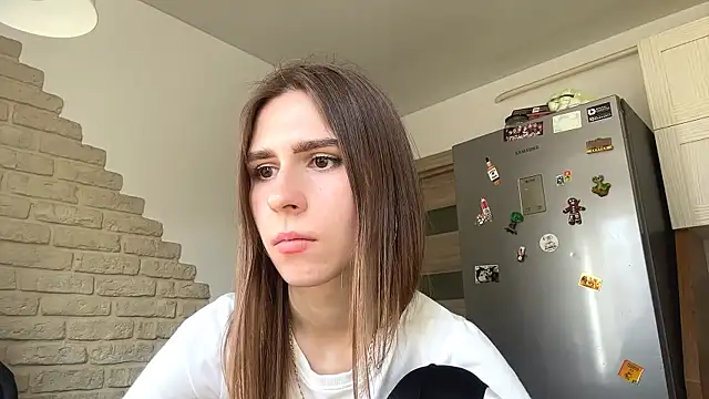 ElsieKuhlmann online show from March 24, 12:32 pm