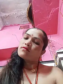 Sonam15884 online show from May 24, 3:27 am