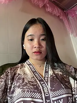 Gwen879 online show from January 16, 2:51 am