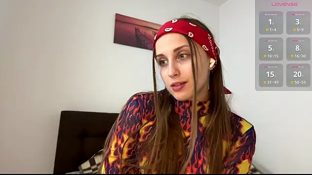 EvaRenard online show from April 23, 5:04 pm