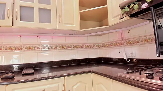 KeisyCamer online show from April 19, 6:10 pm