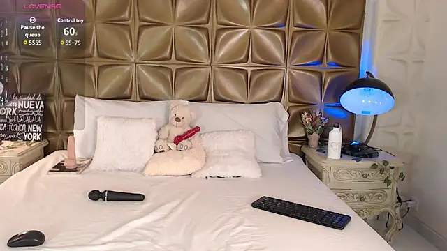 KeisyCamer online show from April 2, 4:32 am