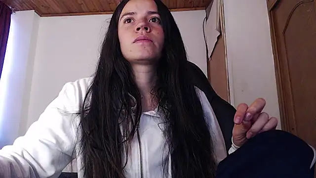 Shanel Lozano online show from April 22, 10:18 pm