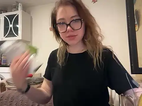 Luxerin online show from March 7, 9:11 pm