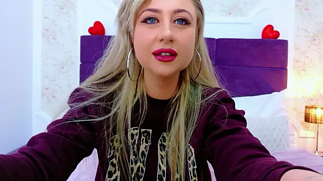 EvelinHill online show from March 8, 5:11 am