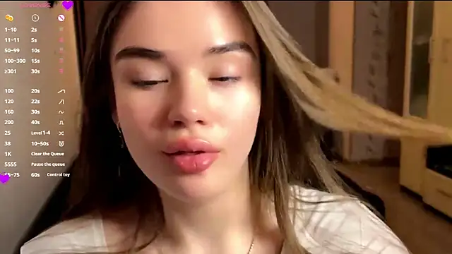 LubaSeirers online show from April 22, 3:20 pm