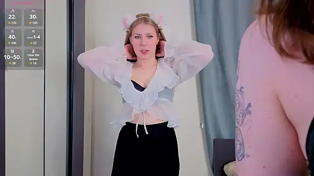 TessieNoffsinger online show from April 21, 4:14 pm