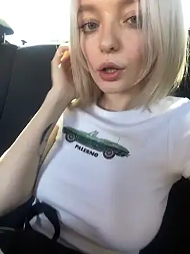 aka Blonde online show from April 29, 7:55 am