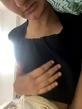 tits8758 online show from January 13, 1:44 am