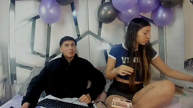 ScarlettAndLucas online show from February 4, 1:14 pm