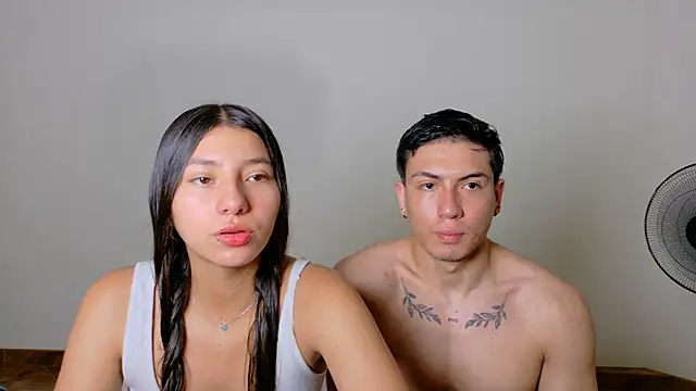 ScarlettAndLucas online show from July 1, 10:15 am