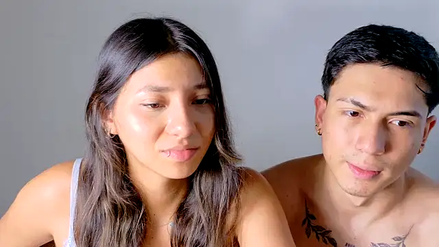 ScarlettAndLucas online show from July 9, 10:22 pm
