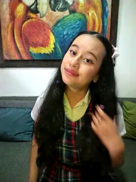 l0lita emi online show from April 25, 8:06 pm