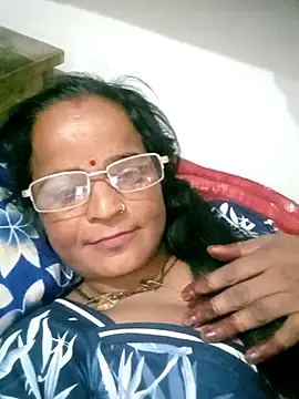 kiiuu sexe online show from April 5, 4:17 pm