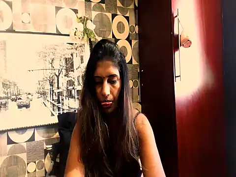 indianhoney69 online show from March 7, 8:43 am