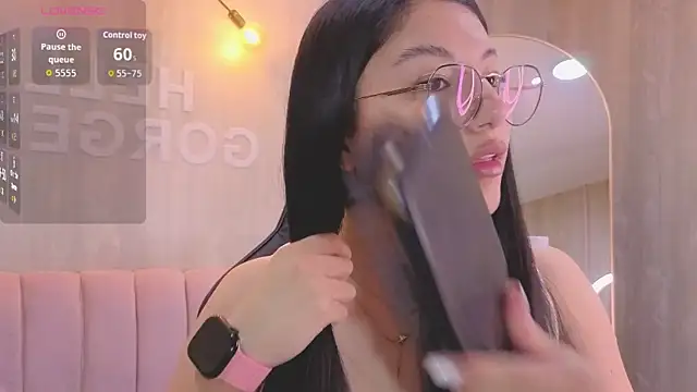 Evadeep a online show from January 13, 1:37 pm