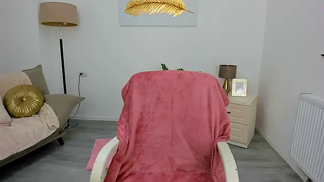 Carla Shine online show from January 18, 5:15 am