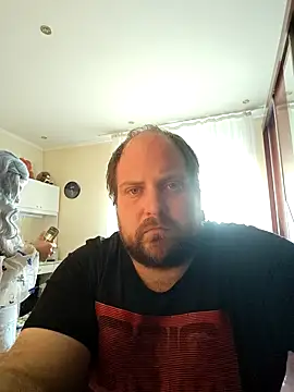 MochiNy4n online show from April 18, 2:08 pm