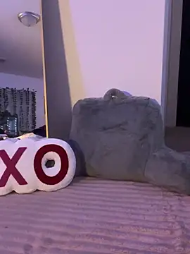 FoxyMillie online show from April 22, 3:25 am