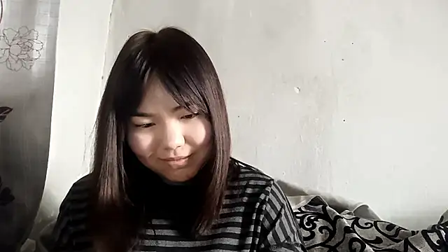 MollyAsian online show from February 10, 5:10 am